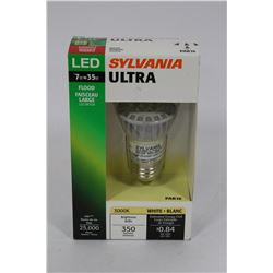 SYLVANIA 7 WATT=35 WATT LED FLOOD LIGHT