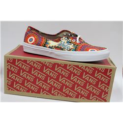 PAIR OF NEW VANS SHOES MENS SIZE 7