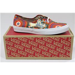 PAIR OF NEW VANS SHOES MENS SIZE 5.5