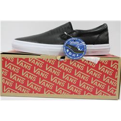 PAIR OF NEW VANS SHOES MENS SIZE 10.5