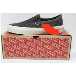 PAIR OF NEW VANS SHOES MENS SIZE 8.5