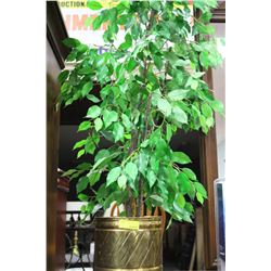 ARTIFICIAL PLANT W PLANTER ON CHOICE