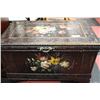 Image 1 : BROWN WOOD FLOWERED CHEST