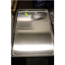 BAKING PAN