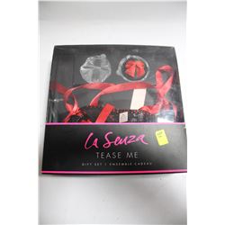 LA SENZA TEASE ME GIFT SET