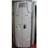 Image 1 : LUXURA V5 42XLC HIGH INTENSITY STAND UP TANNING