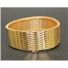Image 2 : 18K YELLOW GOLD ENGRAVED STRAP BRACELET
