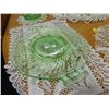 Image 1 : DEPRESSION GLASS - EMERALD GLASS - SWIRL SERVING PLATTER