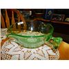 Image 1 : DEPRESSION GLASS - EMERALD GLASS - DOUBLE SPOUTED BOWL