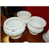 Image 1 : MILK GLASS - 3 POTS
