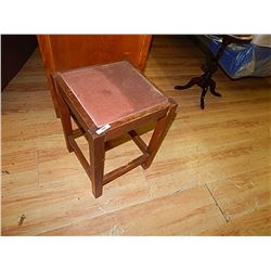 VINTAGE OAK STOOL