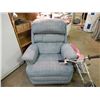 Image 1 : BLUE ROCKER - RECLINER