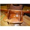 Image 1 : WOOD CORNER WALL SHELF