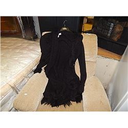 BLACK LONG LADIES SWEATER