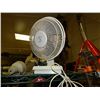 Image 1 : TABLE FAN