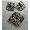 Image 1 : BROACH AND EARING SET - PIERCED - SILVER TONE WIHT ONYX ACCENTS