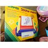 Image 2 : CRAYOLA STICKER MAKER