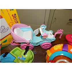 TOY CARRIAGE