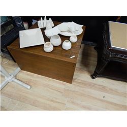 TEAK SQUARE COFFEE TABLE