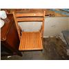 Image 1 : WOOD FOLDING CHAIR