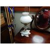 Image 2 : MILK GLASS LAMP - ELECTRIC
