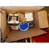 Image 1 : BOX OF HARDWARE