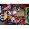 Image 1 : BOX OF HARDWARE