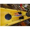 Image 3 : ****S.T.O.A.*** OCEAN KAYAK - SPRINTER - 16' - INCLUDES 1 DOUBLE END OAR - PLASTIC