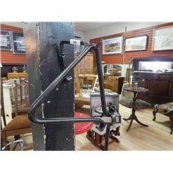 WROUGHT IRON DINNER BELL - TRIANGLE