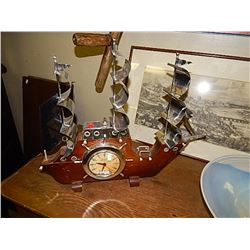 RETRO WOOD & METAL SHIP CLOCK
