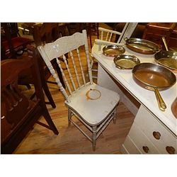 OLD COUNTRY CHAIR - 1