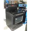 Image 1 : LG BLACK ON BLACK GLASS TOP STOVE