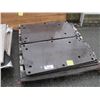Image 1 : PALLET LOT OF 6 HEAVY STEEL BASE PLATES