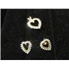 Image 2 : 10KT GOLD AND RHODIUM FINISH DIAMOND SET HEART DESIGN PENDANT WITH 26 DIAMONDS, APPROX 0.25CARAT