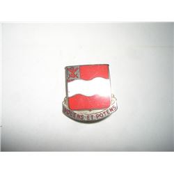 VINTAGE WWII EXTREMELY RARE PIN BACK MTEAL BADGE *NAVY VOLENS ET POTENS* VALUE $57.00+!!