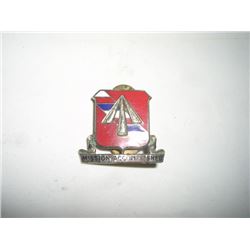 VINTAGE WWII EXTREMELY RARE PIN BACK MTEAL BADGE *MISSION ACCOMPLISHED* VALUE $58.00+!! PIN BACK CAM