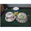 Image 1 : 3 Bone china teacup & saucers