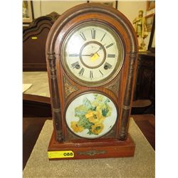 Vintage mantle clock