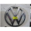Image 1 : Volkswagen grill ornament