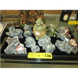 9 Animal figurines - New