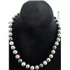 Image 1 : Shell Pearl necklace - Hand-tied with bolt clasp