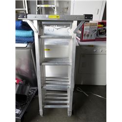 Aluminum combination ladder