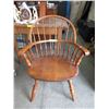 Image 1 : Vintage - Maple Comb Back Windsor chair
