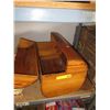 Image 2 : Small cask style wood trunk