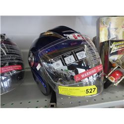 New motorcycle helmet with visor