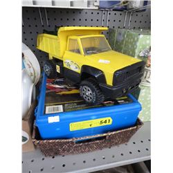 Hot Wheels, Hot Wheel case, toy trucks
