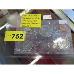 Rare - 1977 Royal Canadian Mint coin set