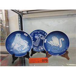 3 "Mors Dag" commemorative plates