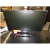 Image 1 : Insignia 19" LCD TV - store return