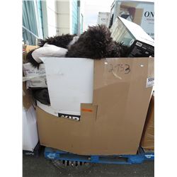Skid of misc. assorted goods - store returns